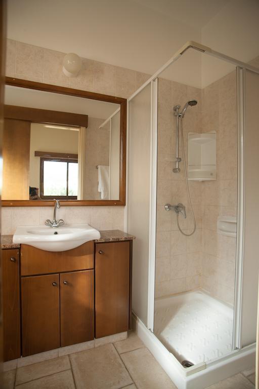 קורל ביי Villa Natasha חדר תמונה
